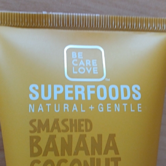 Be Care Love Superfoods Smashed Banana Coconut Cream Leave-In Curl Cream - Picture 2 of 7